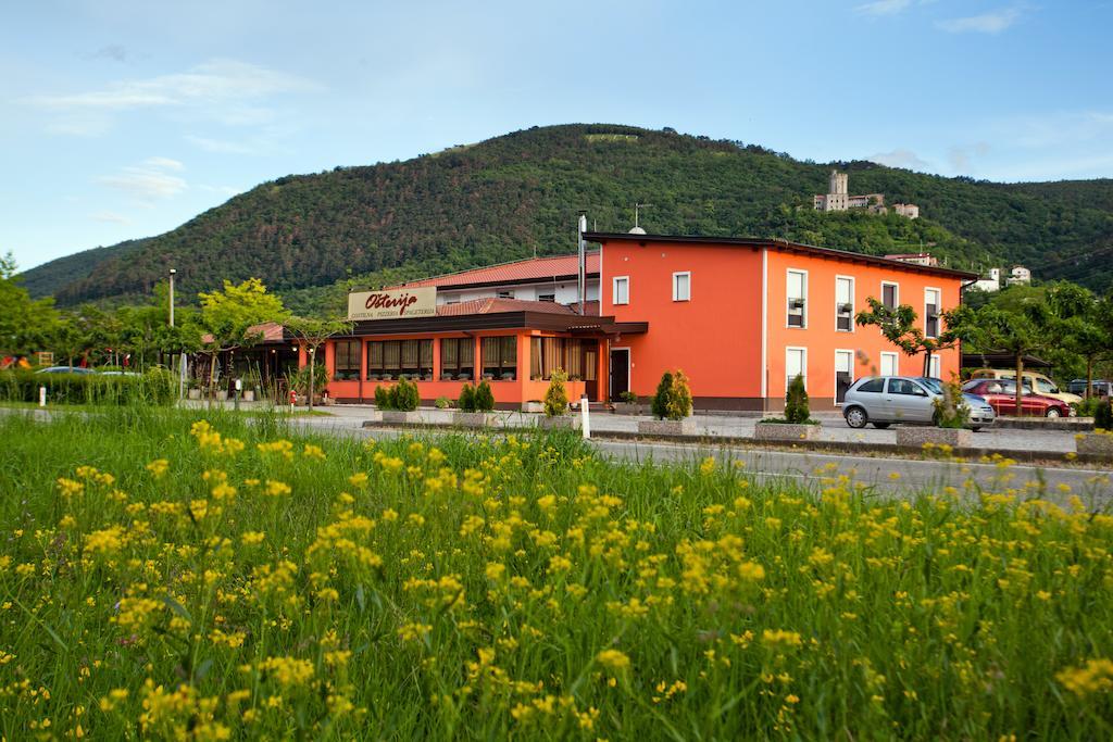 Guesthouse Osterija Branik Luaran gambar