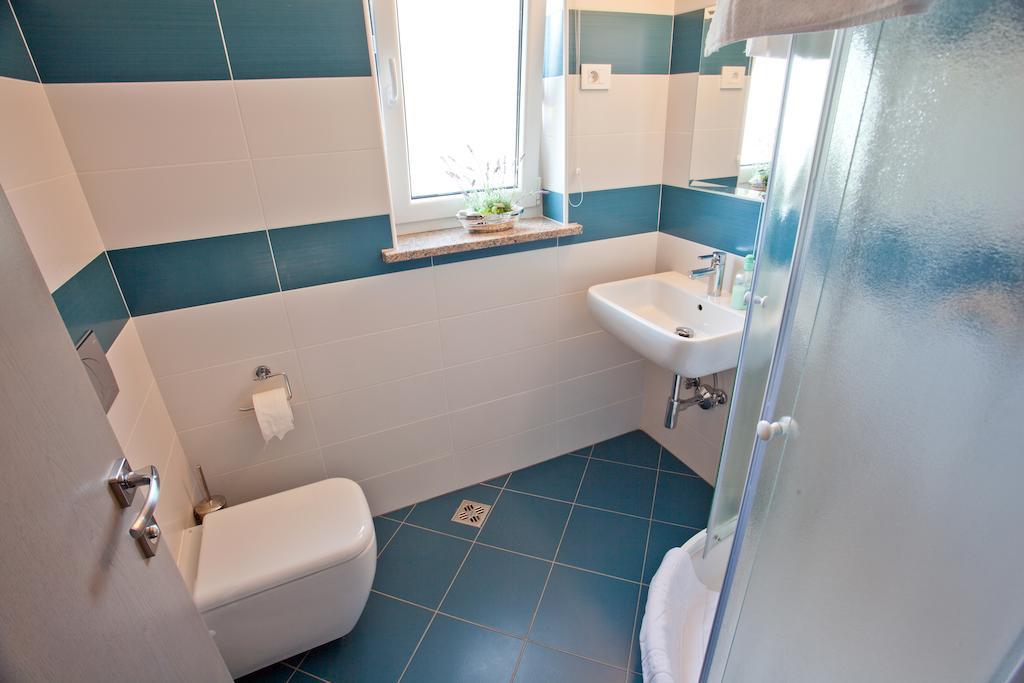 Guesthouse Osterija Branik Bilik gambar